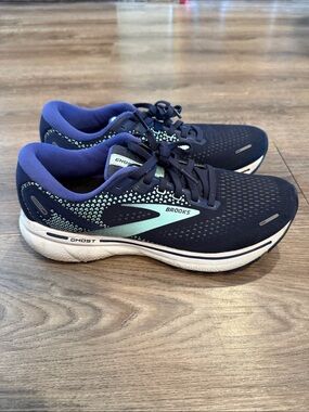 Women’s Brooks Ghost 14 Running Sneakers Size 8.5